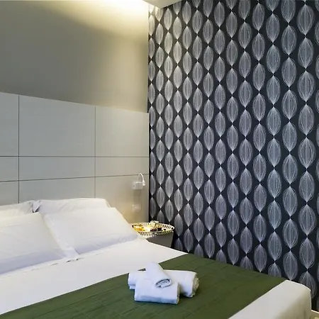 Navigliotel 19 - & Bed & Breakfast Milán