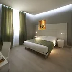 Navigliotel 19 - & לינה וארוחת בוקר